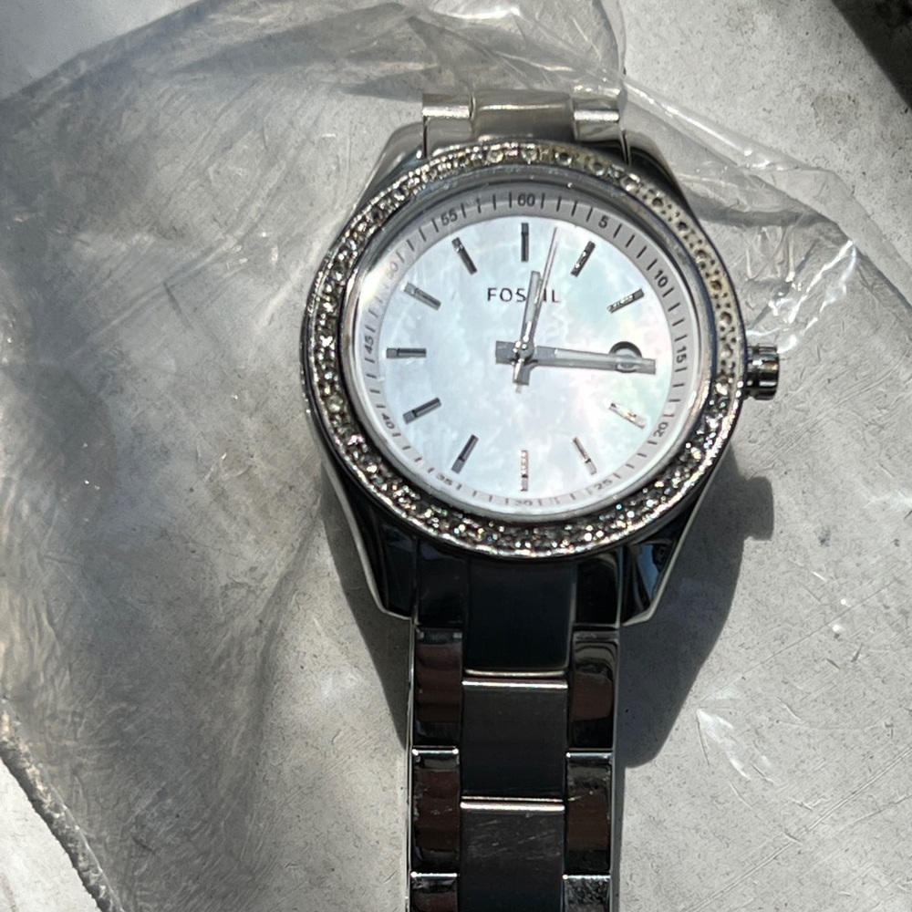 ✨Fossil✨silver watch